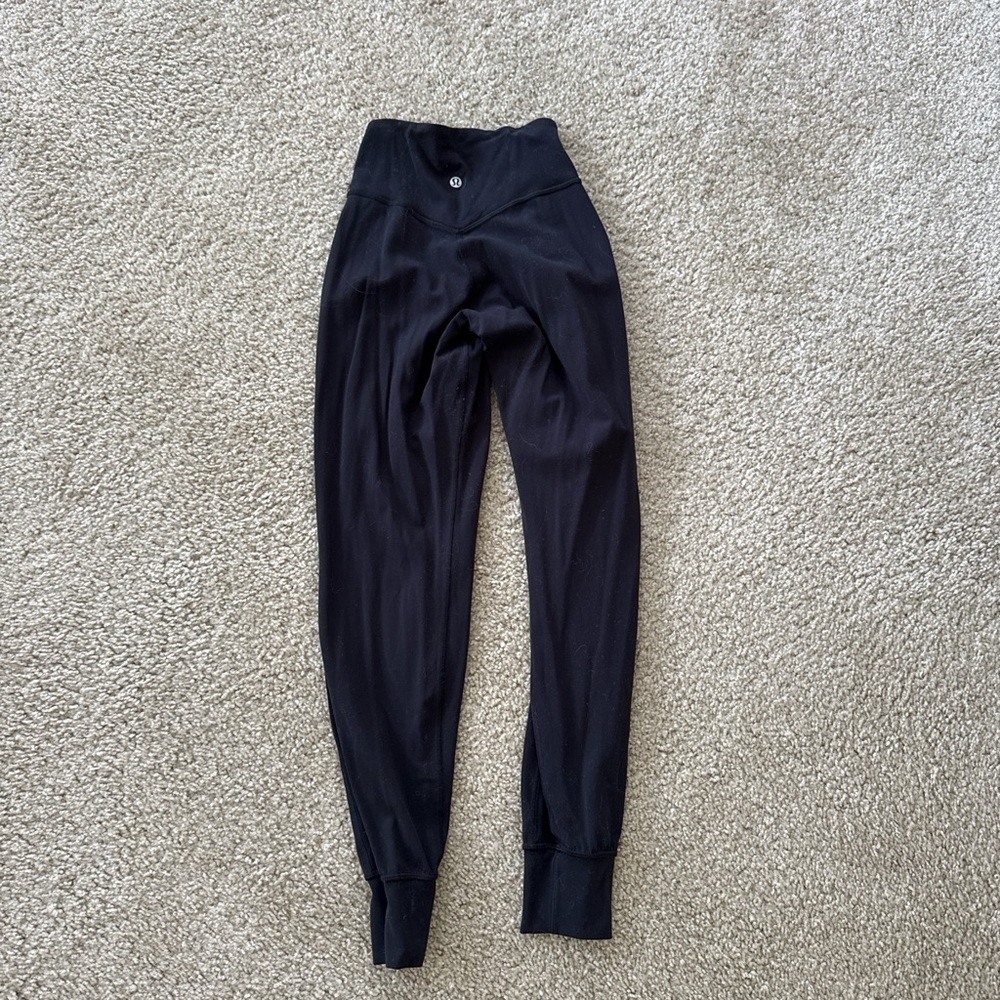 Lululemon Black High-Waisted align joggers